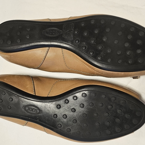 TOD'S Leather Loafer Tan Color  in size 39     B-3 - Picture 7 of 7
